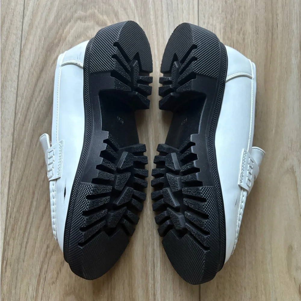 Gemialle - Women’s Platform Slip‎ on Penny Loafers - Size 6.5 - Black & White